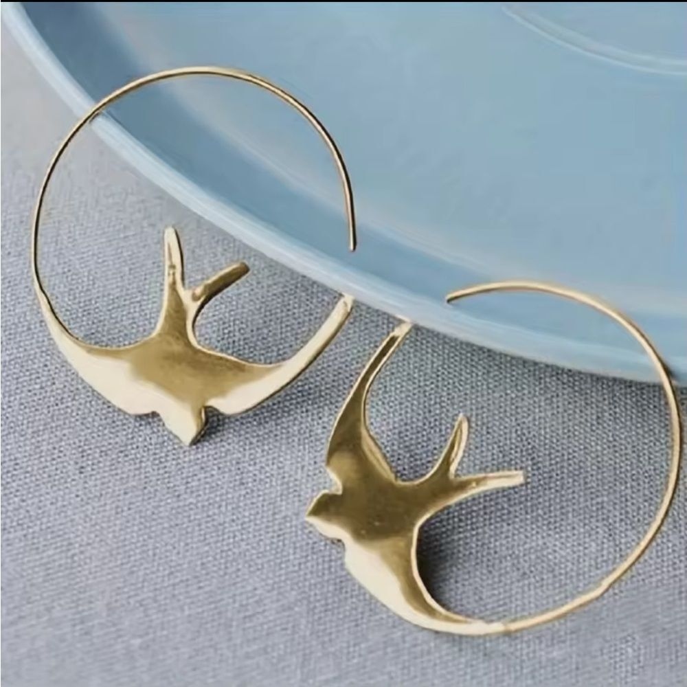 Gold Bird Hoop Earrings N1935